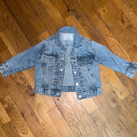 ZARA JEAN JACKET - Picture 1 of 2